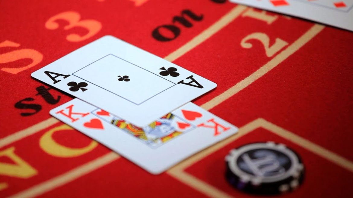 The Role of the Banker and Player in Online Casino